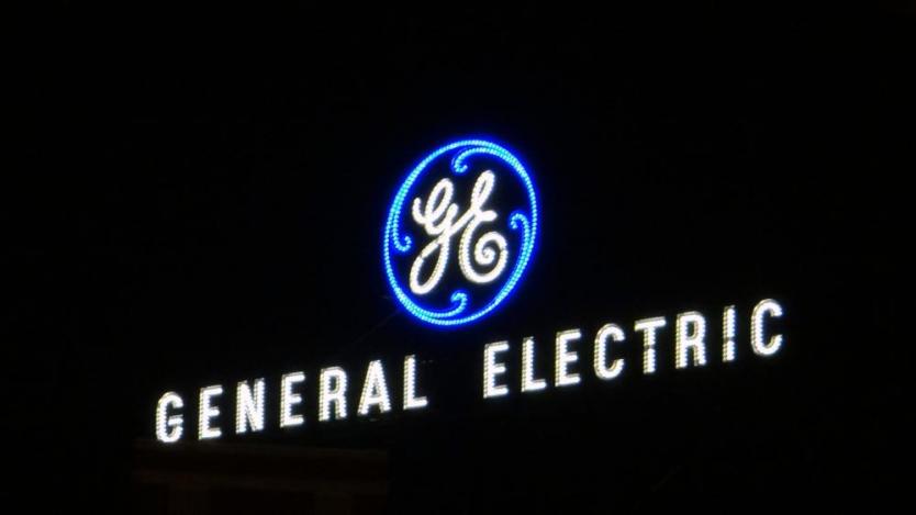 General Electric с глоба от $200 млн. заради укриване на финансови данни