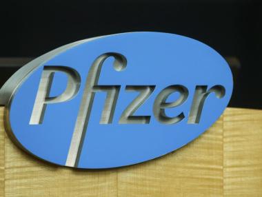 Кампанията за ваксиниране в САЩ започна с конвой от камиони