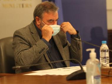 Кунчев иска мерките да останат и след средата на януари