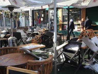 Заведенията поискаха затваряне на големите търговски обекти