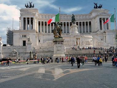 Италия обмисля затваряне на големите градове