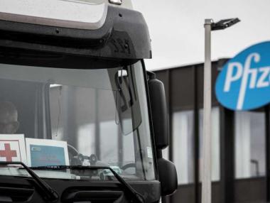 ЕС даде зелена светлина за първата ваксина срещу COVID-19