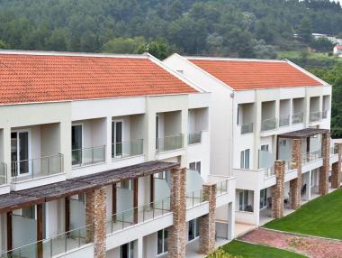 Хотели и ресторанти искат държавата да ги затвори със заповед