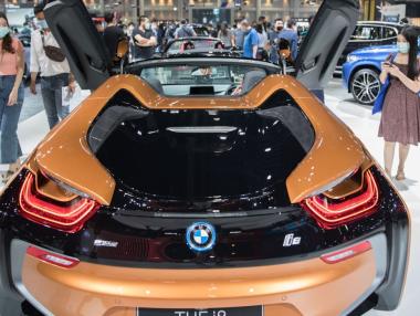 BMW ще ускори производството на електрически коли