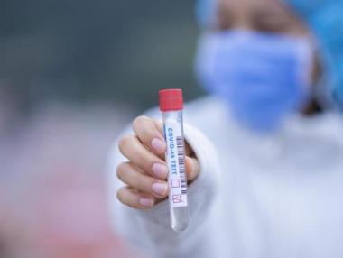 Одобрението на ваксината на AstraZeneca се чака до дни