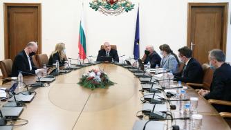 Мярката „60/40“ е удължена до края на март