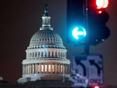 Сенатът преодоля ветото на Тръмп върху бюджета за отбрана