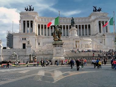 Италия удължава националния локдаун