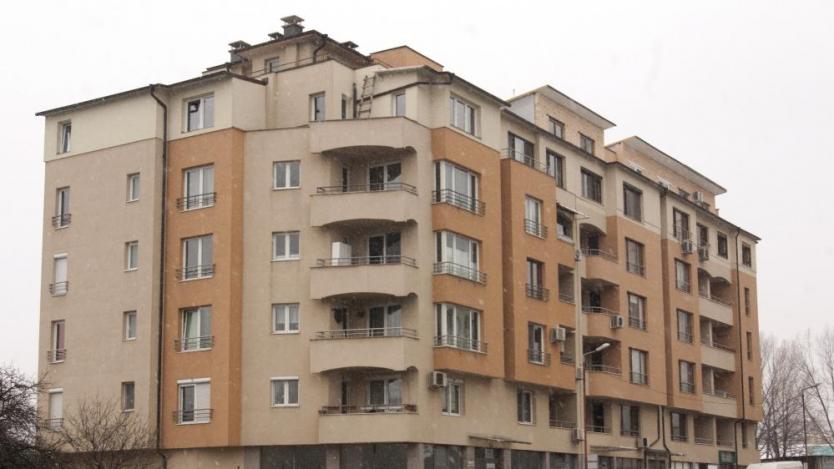 Над 40% от домакинствата в България живеят в пренаселени жилища