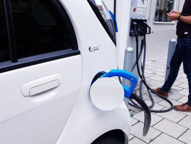 Норвегия постигна световен рекорд в продажбата на електромобили