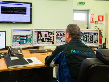 ТЕЦ „Ей И Ес Гълъбово“ произведе 8% от тока в България през 2020 г.