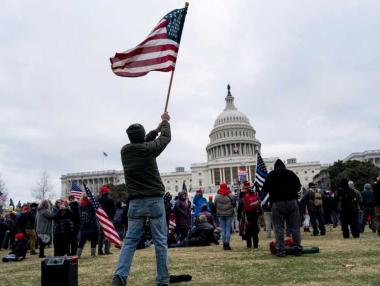 Капитолия бе обезопасена след 4-часова блокада (видео)