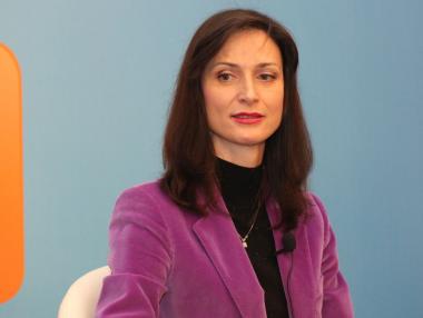 Габриел: ЕС се справя с доставките на ваксини срещу COVID-19