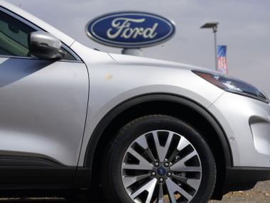 Ford и Nissan ограничават производства заради недостиг на чипове