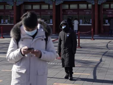 COVID попари надеждите на най-големия смартфон пазар