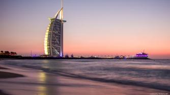 Край на партитата в Дубай за англичаните