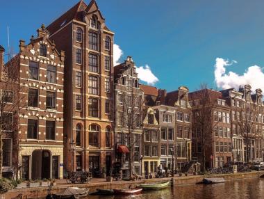 Нидерландия остава под блокада до 9 февруари