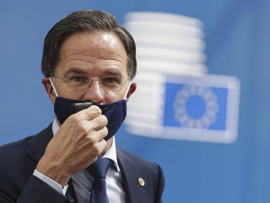 Нидерландското правителство подаде оставка