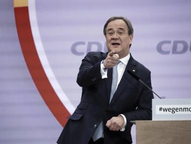 Армин Лашет поема поста на Ангела Меркел в ХДС