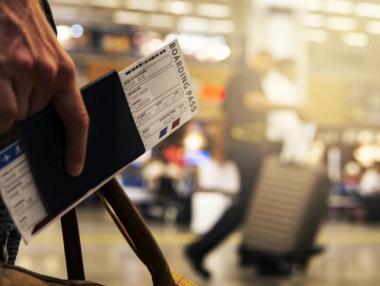 Засега Франция не подкрепя паспорта за ваксинация