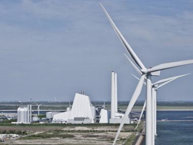 Най-големият производител на офшорна вятърна енергия минава на водород