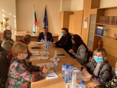 Новият по-заразен щам на COVID-19 официално е в България