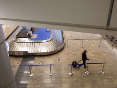 Израел затвори най-голямото си летище за седмица