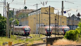 БДЖ ще трябва да продава билети и във влаковете