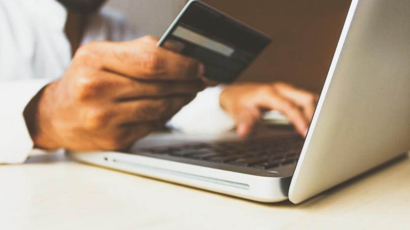 Mastercard вдига таксите за онлайн плащания от Великобритания към ЕС