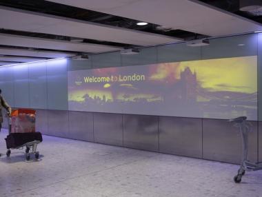 Великобритания предупреди гражданите си да не резервират летни почивки