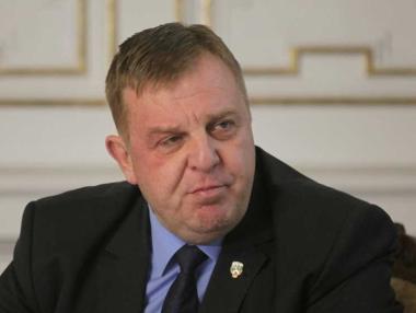 Правителството дава още 100 млн. лв. за самолетите F-16