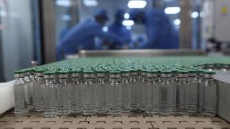 Властите евакуираха завод на AstraZeneca в Уелс