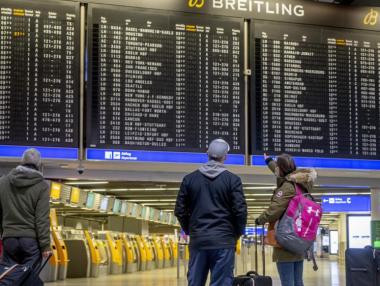 Под 30 000 чужденци са почивали в България през декември