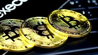 Мъск съживи биткойн с един туит