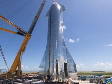 Мъск планира да зарежда междузвездния си кораб с газ