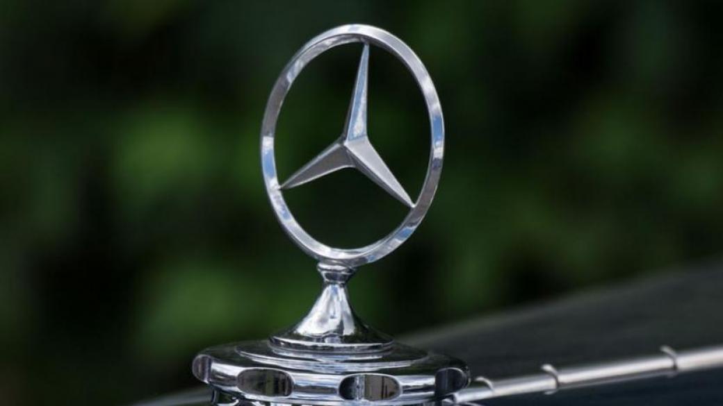 Daimler ще отдели бизнеса с камиони в независима компания