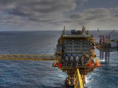 Петролът вече доближава $60 за барел