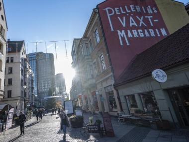 Швеция също въвежда PCR тест за влизащите в страната