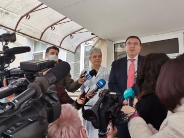 Ангелов обяви при какви условия ще се затягат мерките