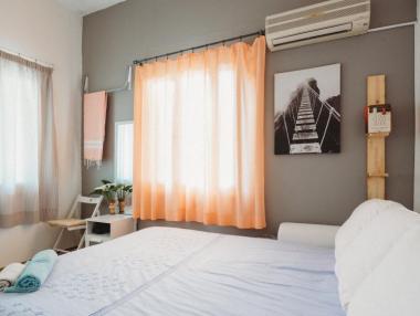 Настаняване в Airbnb – срещу информация за COVID статус