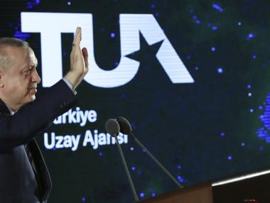 Турция се готви да полети към Луната през 2023 г.