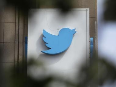 Twitter обмисля да използва биткойн в бизнеса си