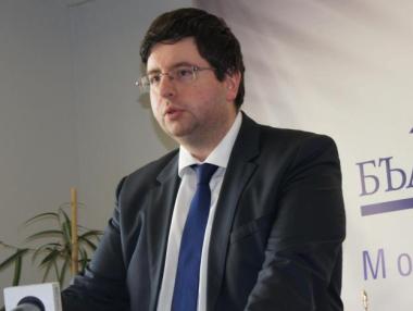Петър Чобанов: Пари има, но се харчат страшно неефективно