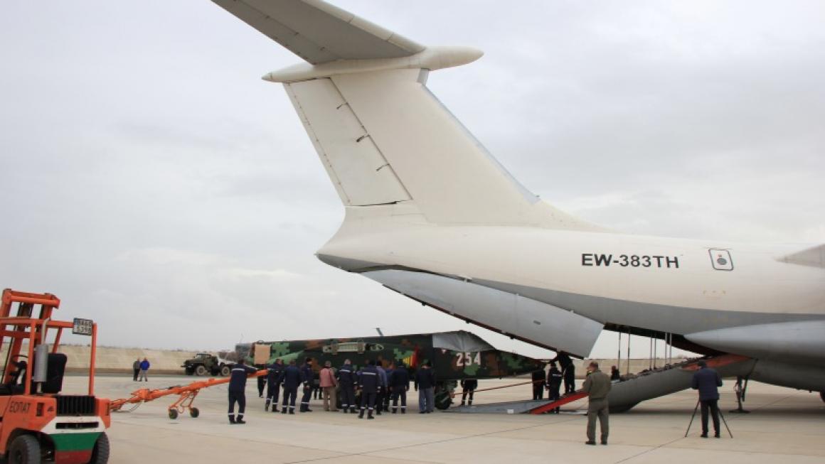 Галерия :: Снимка 4 :: Старите съветски Су-25 вече са модернизирани (снимки)}