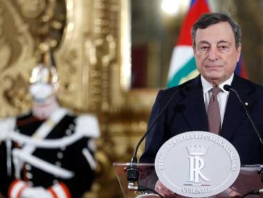 Италия все пак избегна политическата криза