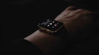 Facebook планира да създаде „умен“ часовник