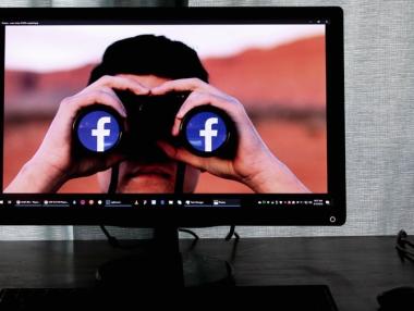 Австралия смекчи тона срещу Facebook и Google