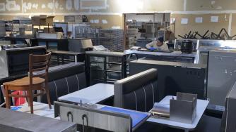 Подемът в производството не успя да съживи бизнес активността в еврозоната