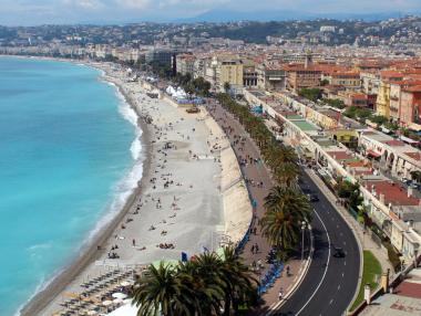 В Ница обмислят „уикенд локдаун“