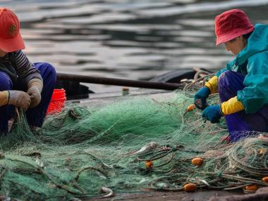 Великобритания заплашва ЕС с „водна война“